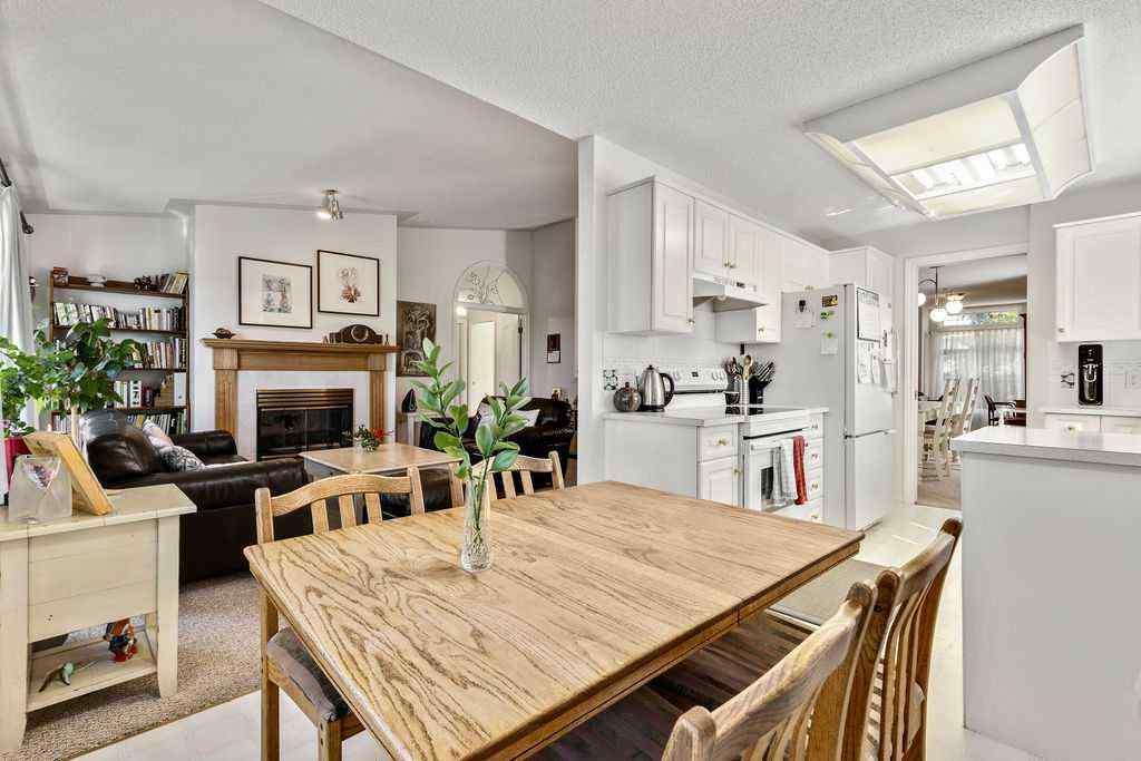 MLS® A2248155 - 145 Sierra Morena Green SW in Signal Hill Calgary, Residential