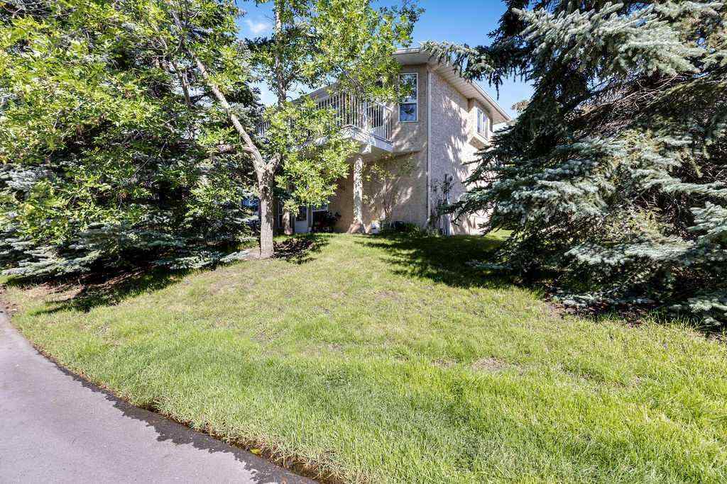 MLS® A2248155 - 145 Sierra Morena Green SW in Signal Hill Calgary, Residential