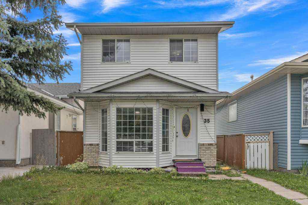 MLS® A2248164 - 35 Martinwood Way NE in Martindale Calgary, Residential