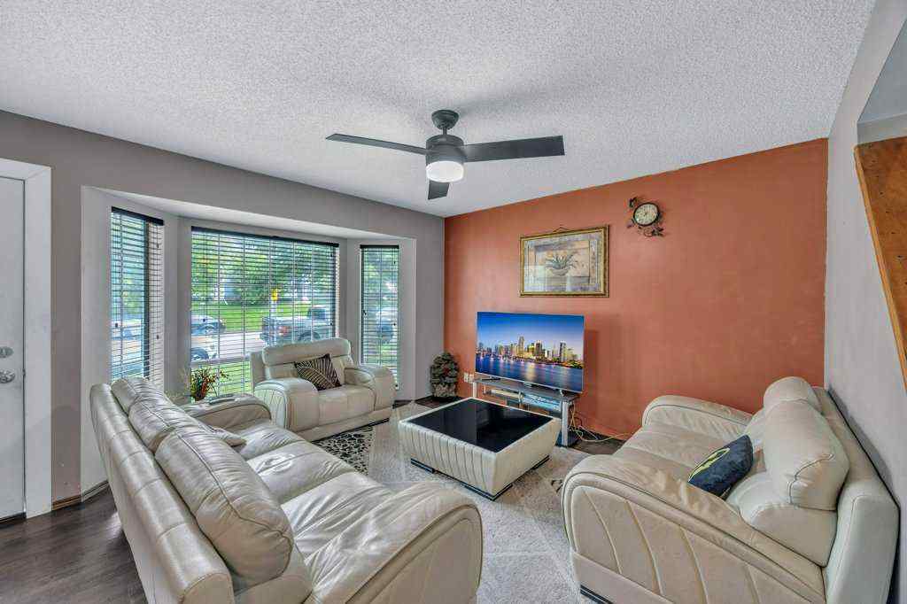 MLS® A2248164 - 35 Martinwood Way NE in Martindale Calgary, Residential