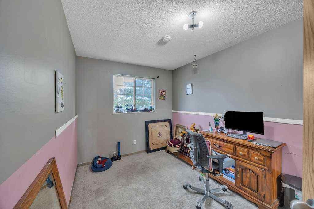 MLS® A2248164 - 35 Martinwood Way NE in Martindale Calgary, Residential