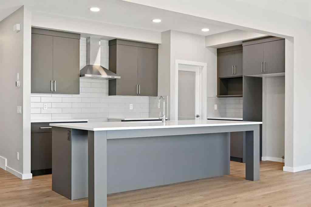 MLS® A2248165 - 7 Heritage Link  in NONE Cochrane, Residential