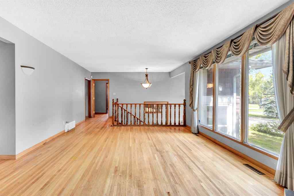 MLS® A2248167 - 3151 Upper Place NW in University Heights Calgary, Residential