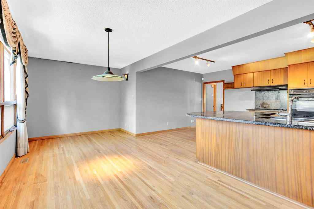 MLS® A2248167 - 3151 Upper Place NW in University Heights Calgary, Residential