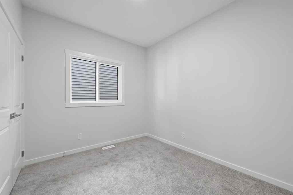 MLS® A2248171 - 11 Heritage Link  in Heritage Hills Cochrane, Residential