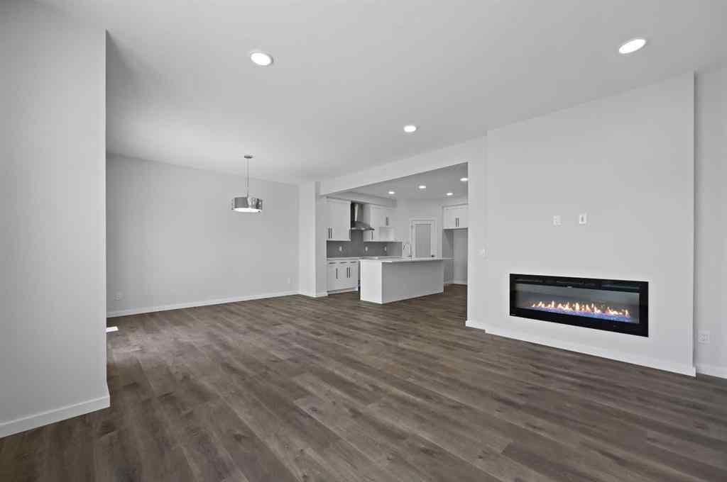 MLS® A2248171 - 11 Heritage Link  in Heritage Hills Cochrane, Residential