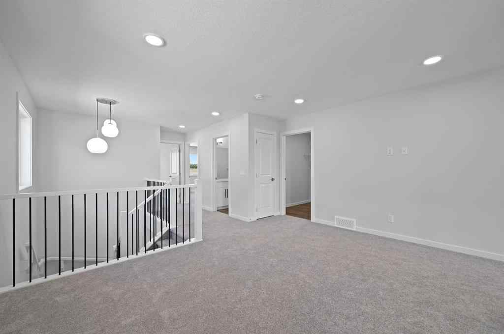 MLS® A2248171 - 11 Heritage Link  in Heritage Hills Cochrane, Residential