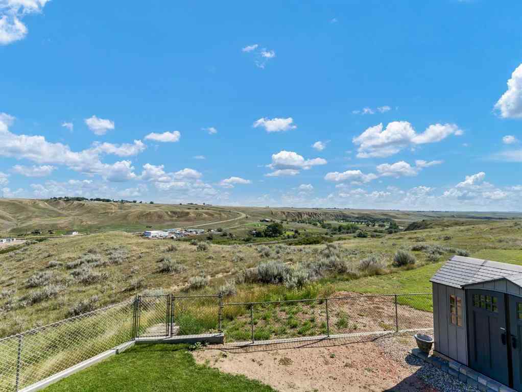 MLS® A2248177 - 42 Cook Court SE in Crestwood-Norwood Medicine Hat, Residential