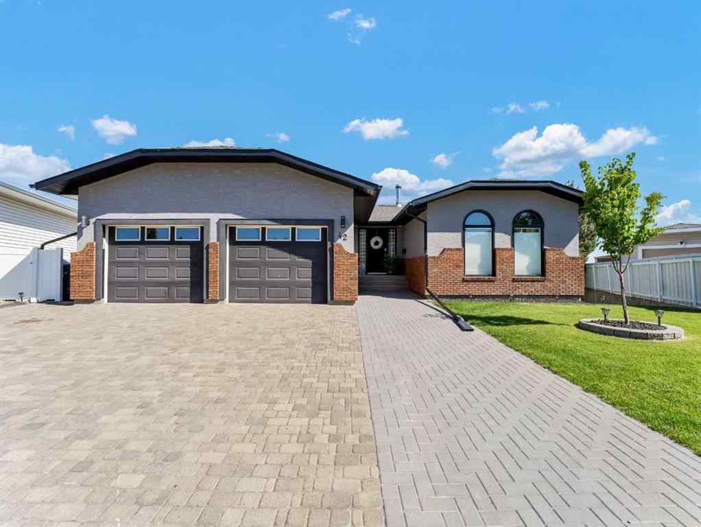 MLS® A2248177 - 42 Cook Court SE in Crestwood-Norwood Medicine Hat, Residential