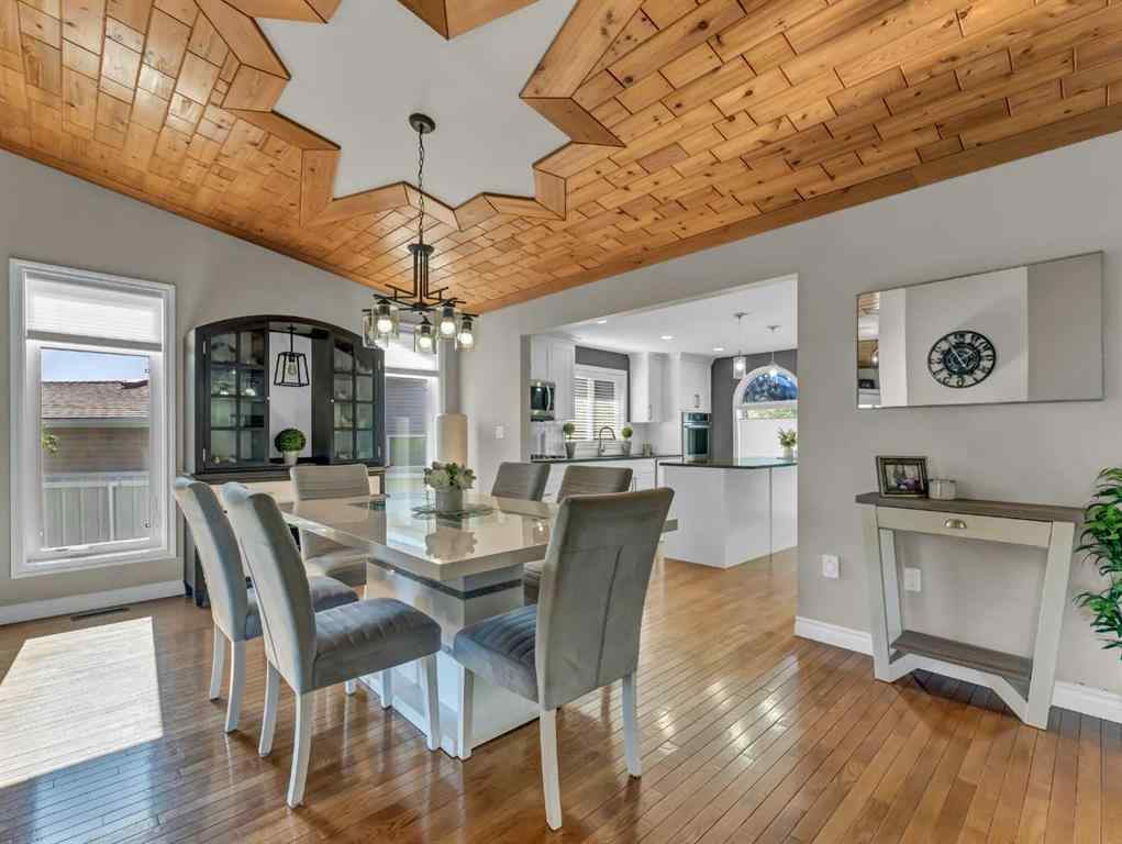 MLS® A2248177 - 42 Cook Court SE in Crestwood-Norwood Medicine Hat, Residential