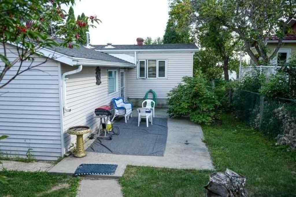 MLS® A2248182 - 5008 47 Street  in NONE Hardisty, Residential