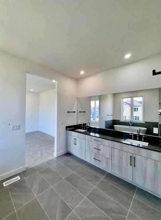 MLS® A2248184 - 37 North Bridges Bay SW in Bridges of Langdon Langdon, Residential