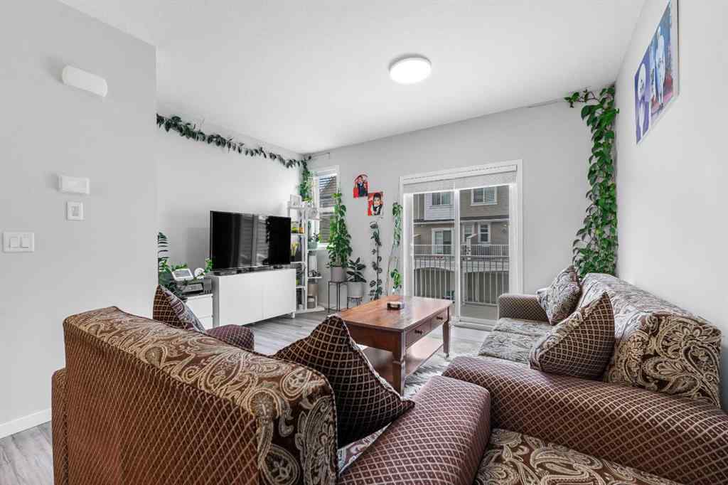 MLS® A2248185 - 324 Copperstone Manor SE in Copperfield Calgary, Residential