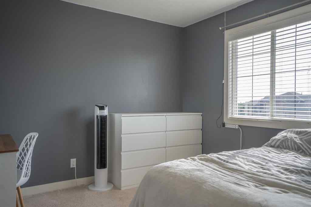 MLS® A2248193 - 3307 52nd Street  in Creekview Camrose, Residential