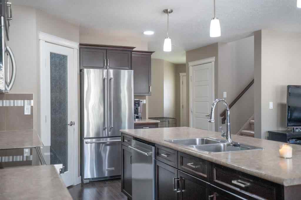 MLS® A2248193 - 3307 52nd Street  in Creekview Camrose, Residential