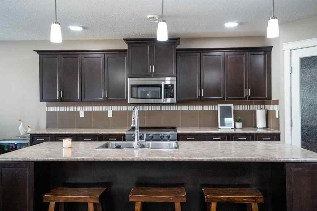 MLS® A2248193 - 3307 52nd Street  in Creekview Camrose, Residential