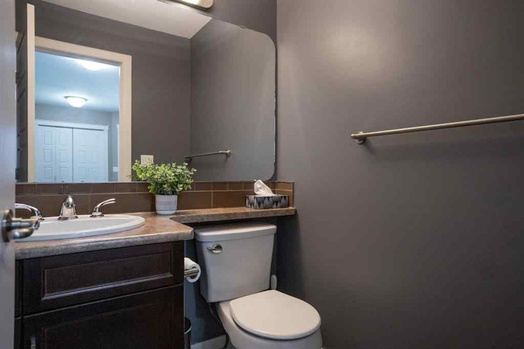 MLS® A2248193 - 3307 52nd Street  in Creekview Camrose, Residential