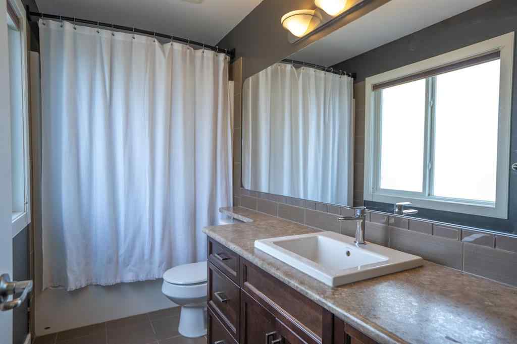 MLS® A2248193 - 3307 52nd Street  in Creekview Camrose, Residential