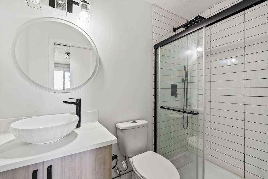 MLS® A2248194 - 856 Rundlecairn Way NE in Rundle Calgary, Residential