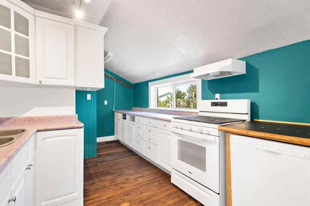 MLS® A2248198 - 1321 Flemming Avenue  in Park Place Penhold, Residential