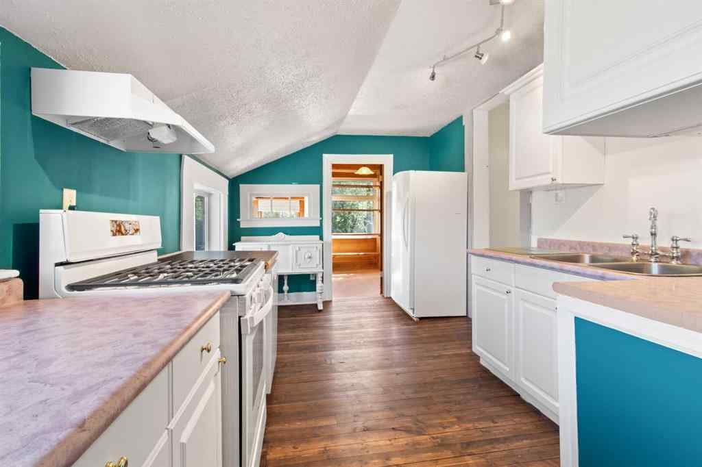 MLS® A2248198 - 1321 Flemming Avenue  in Park Place Penhold, Residential