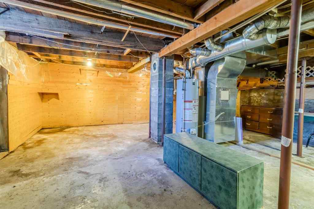 MLS® A2248198 - 1321 Flemming Avenue  in Park Place Penhold, Residential