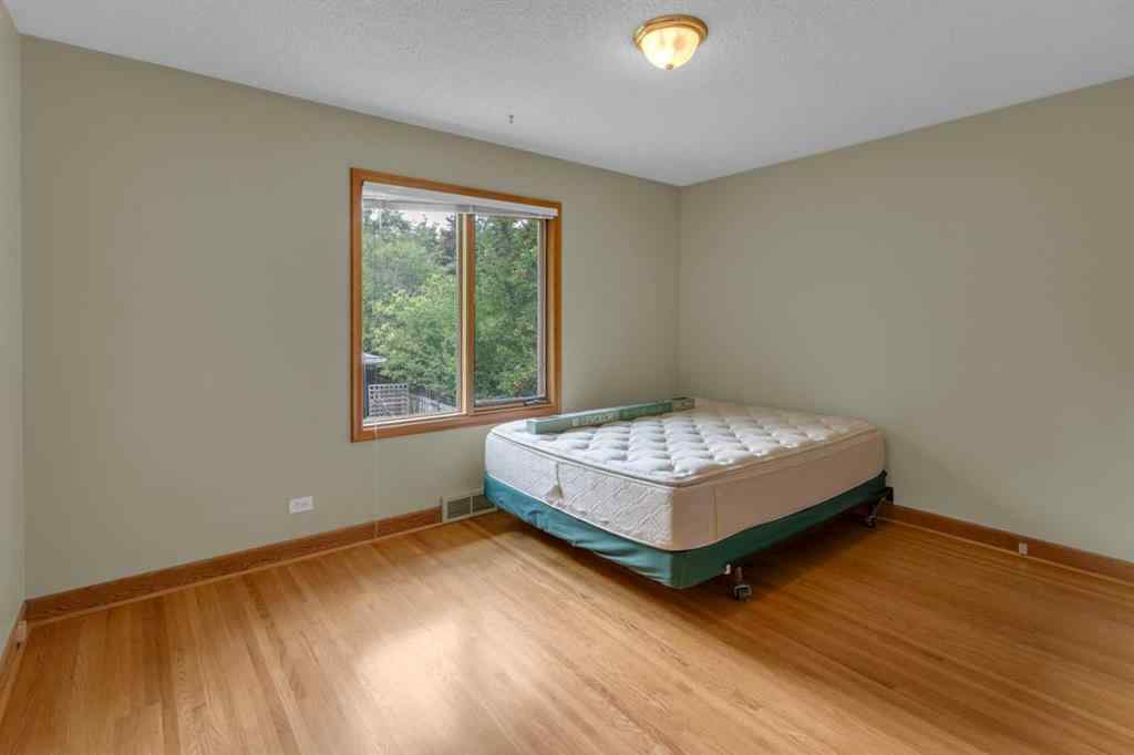 MLS® A2248202 - 1213 20 Street NW in Hounsfield Heights/Briar Hill Calgary, Residential