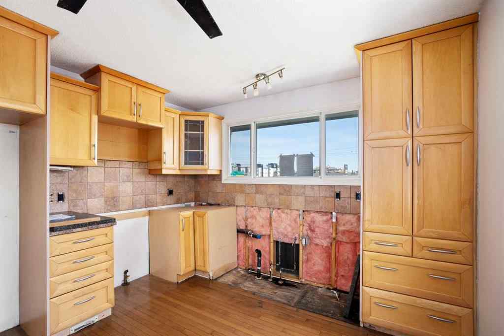 MLS® A2248203 - 12112 Canfield Road SW in Canyon Meadows Calgary, Residential