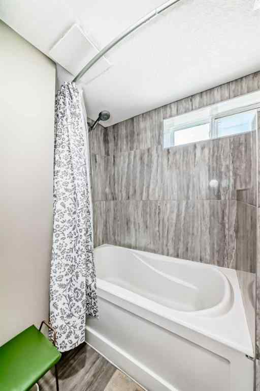 MLS® A2248206 - 7515 5 Street SW in Kingsland Calgary, Residential