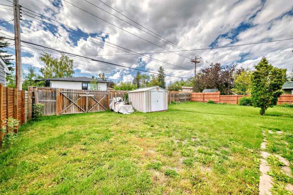 MLS® A2248206 - 7515 5 Street SW in Kingsland Calgary, Residential
