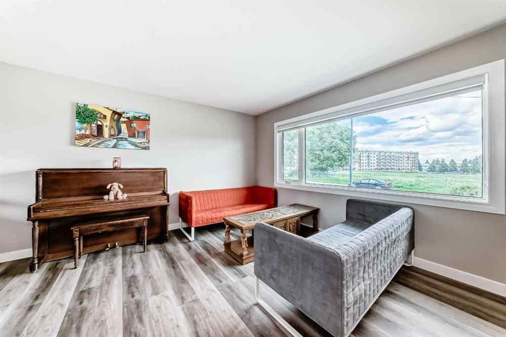 MLS® A2248206 - 7515 5 Street SW in Kingsland Calgary, Residential