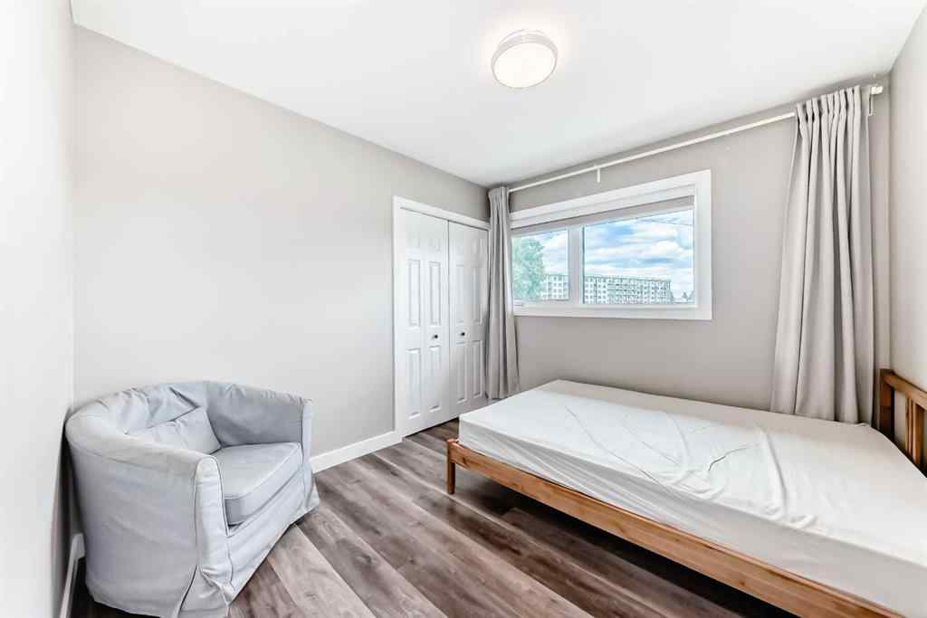 MLS® A2248206 - 7515 5 Street SW in Kingsland Calgary, Residential