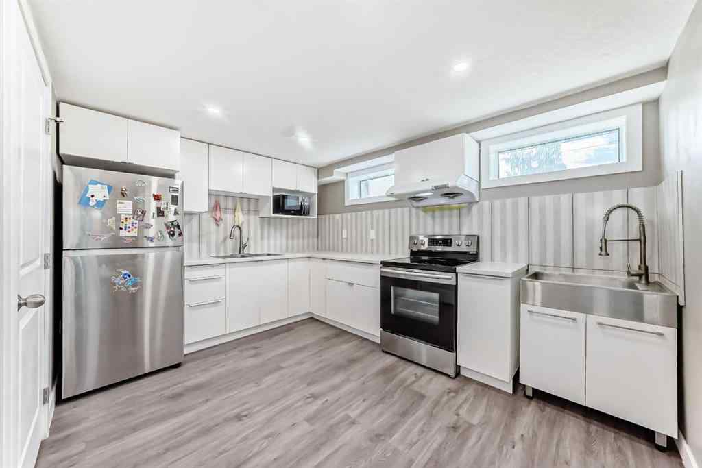 MLS® A2248206 - 7515 5 Street SW in Kingsland Calgary, Residential