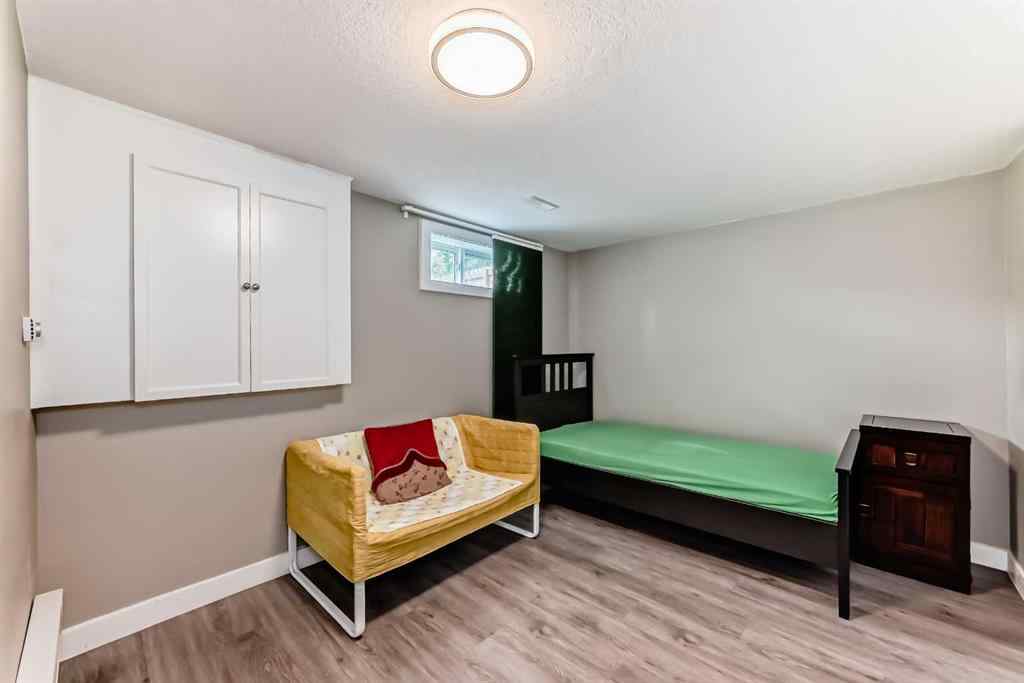 MLS® A2248206 - 7515 5 Street SW in Kingsland Calgary, Residential