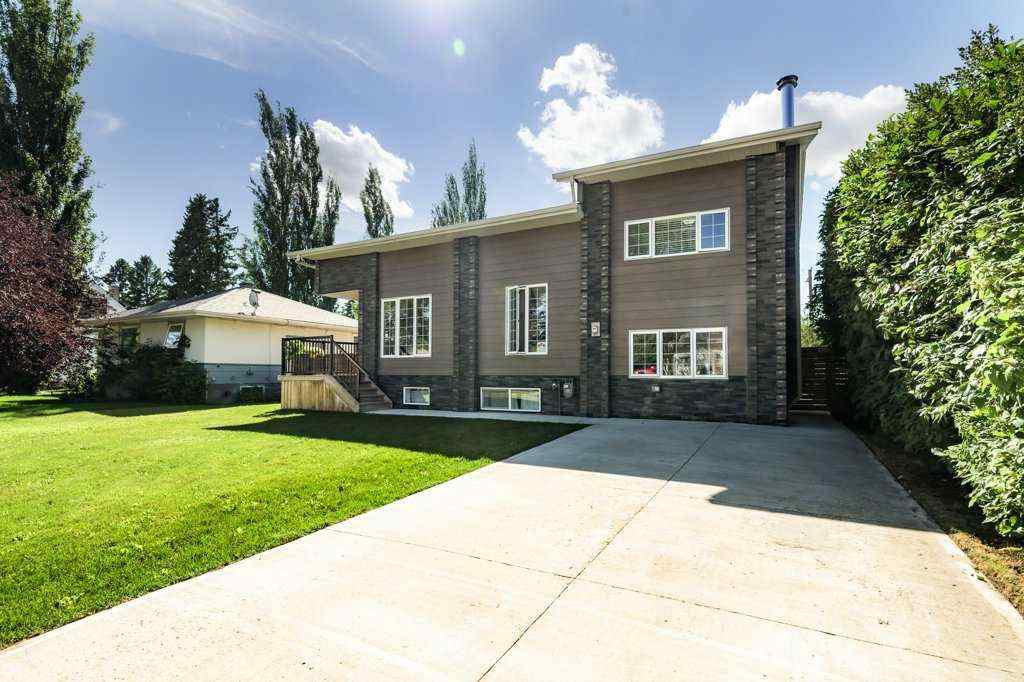 MLS® A2248210 - 5238 52 Street  in Downtown Lacombe Lacombe, Residential