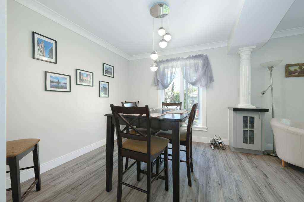 MLS® A2248210 - 5238 52 Street  in Downtown Lacombe Lacombe, Residential