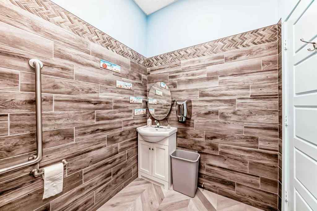 MLS® A2248212 - Unit #Unit 915 11501 Buffalo Run Boulevard SW in NONE Calgary, Commercial