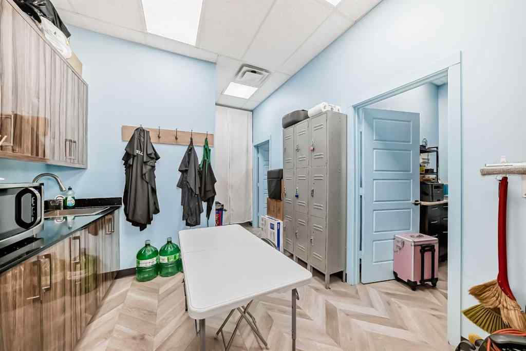 MLS® A2248212 - Unit #Unit 915 11501 Buffalo Run Boulevard SW in NONE Calgary, Commercial