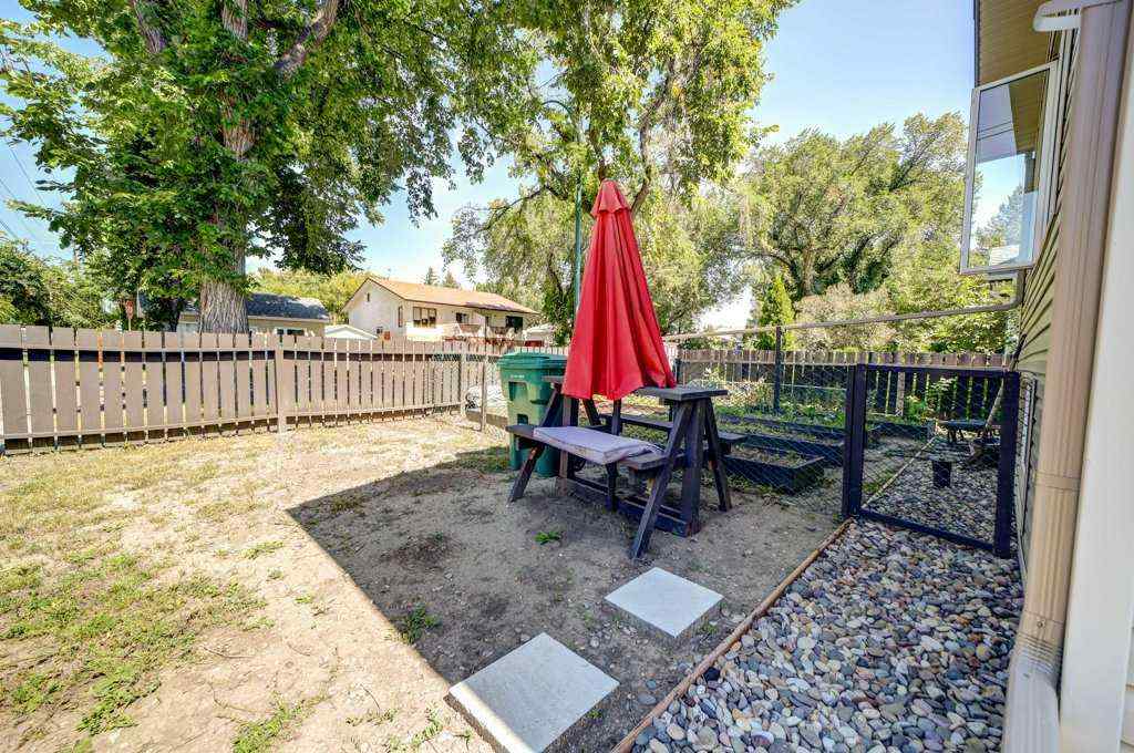 MLS® A2248220 - 615 19 Street N in Westminster Lethbridge, Residential