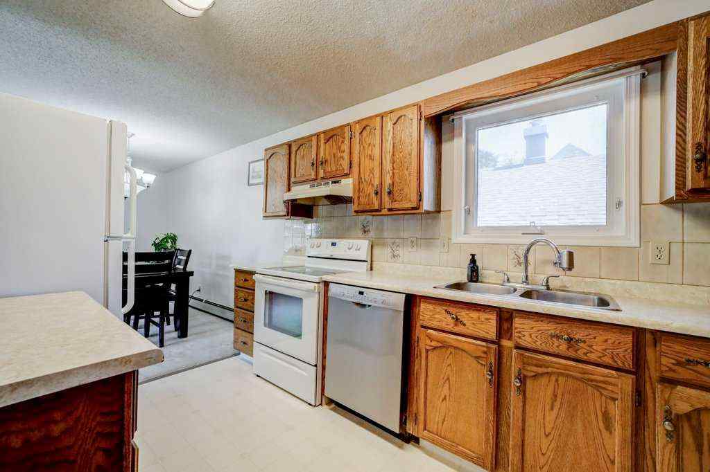 MLS® A2248220 - 615 19 Street N in Westminster Lethbridge, Residential