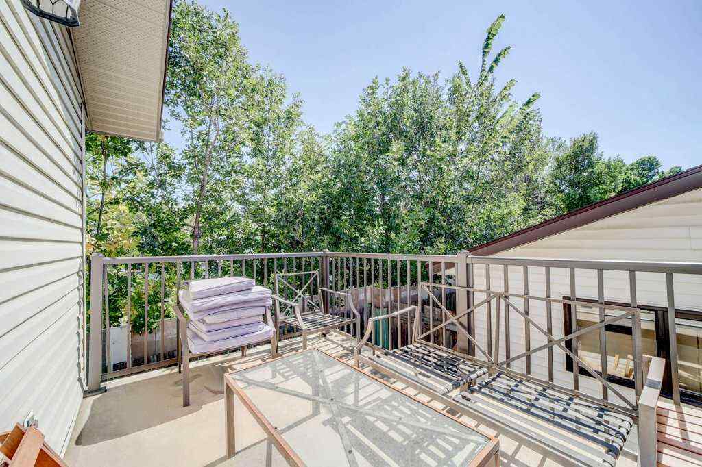 MLS® A2248220 - 615 19 Street N in Westminster Lethbridge, Residential