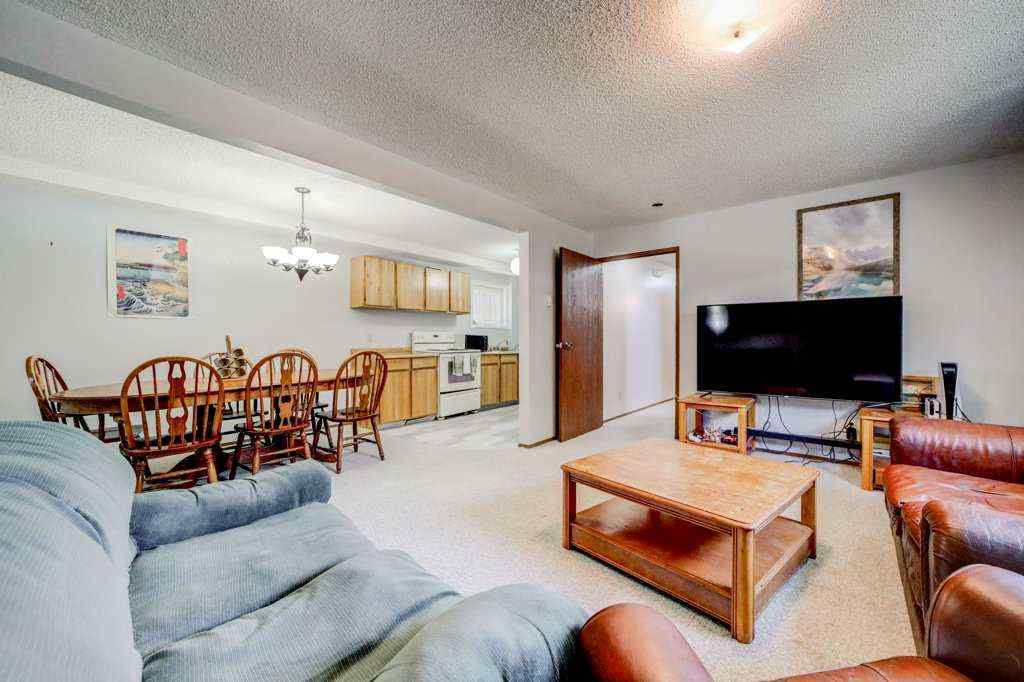 MLS® A2248220 - 615 19 Street N in Westminster Lethbridge, Residential