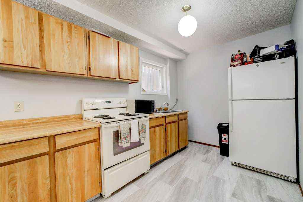 MLS® A2248220 - 615 19 Street N in Westminster Lethbridge, Residential