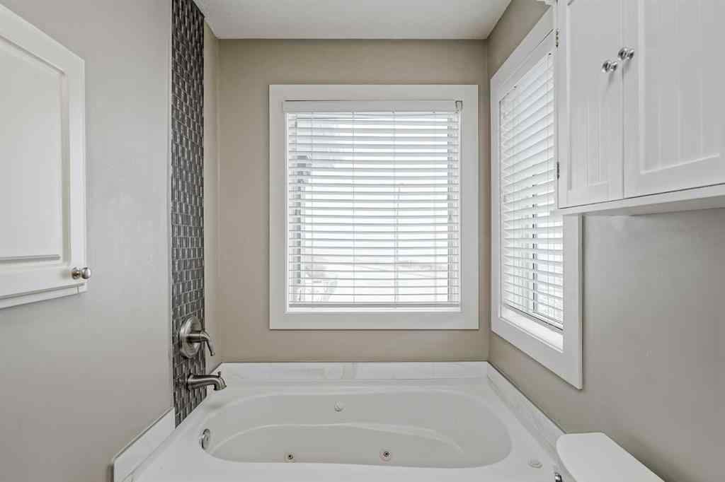 MLS® A2248222 - 260 Chaparral Ridge Circle SE in Chaparral Calgary, Residential