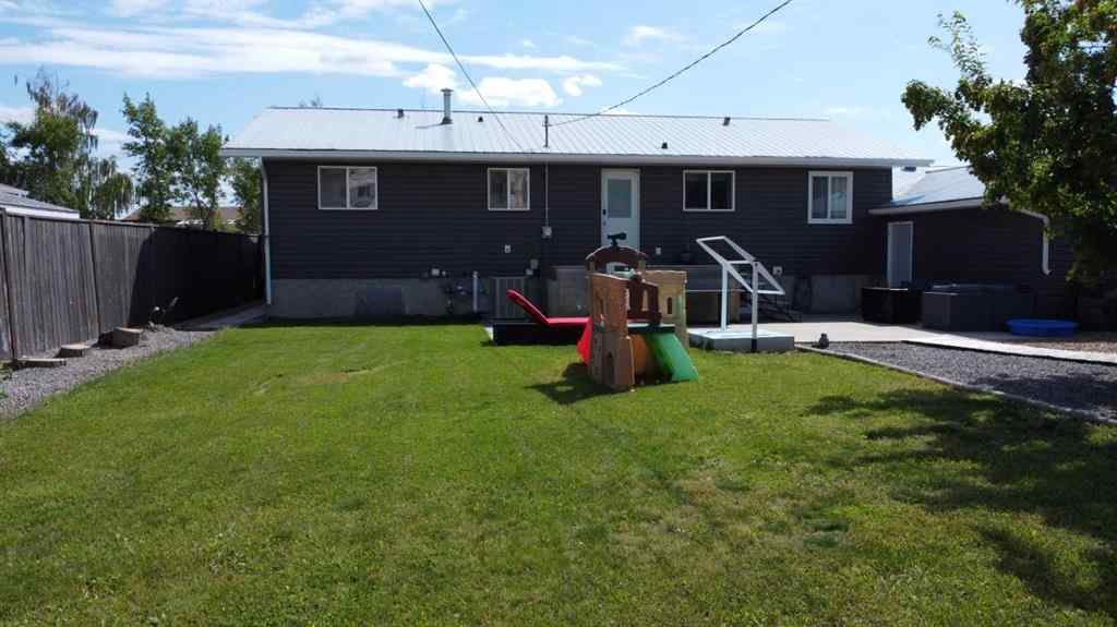 MLS® A2248228 - 512 1 Avenue W in NONE Hanna, Residential