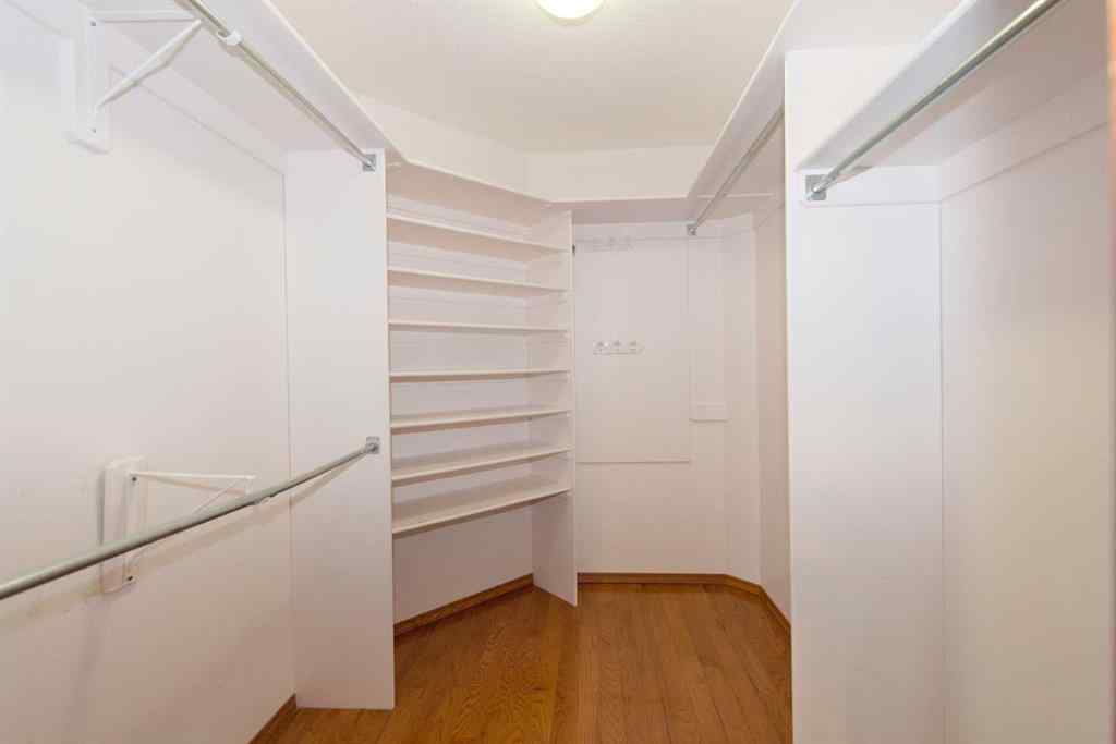 MLS® A2248230 - 35 Park Meadows Place SE in Southview-Park Meadows Medicine Hat, Residential