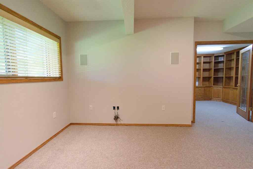 MLS® A2248230 - 35 Park Meadows Place SE in Southview-Park Meadows Medicine Hat, Residential