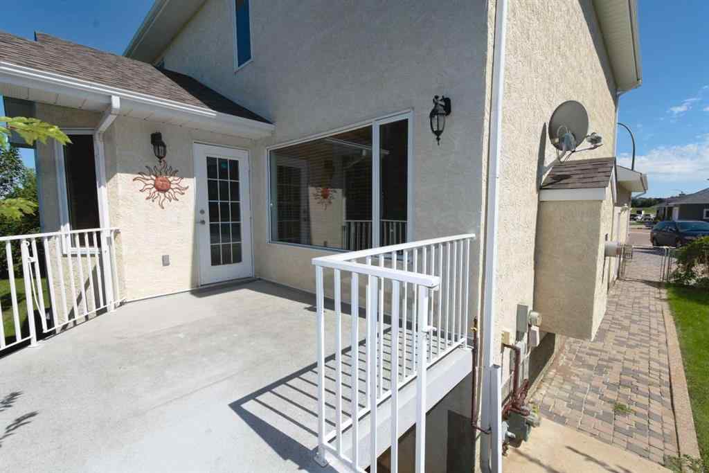 MLS® A2248230 - 35 Park Meadows Place SE in Southview-Park Meadows Medicine Hat, Residential