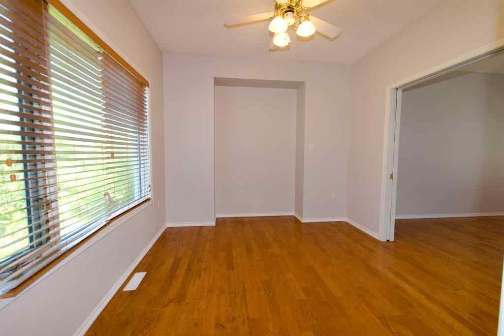 MLS® A2248230 - 35 Park Meadows Place SE in Southview-Park Meadows Medicine Hat, Residential