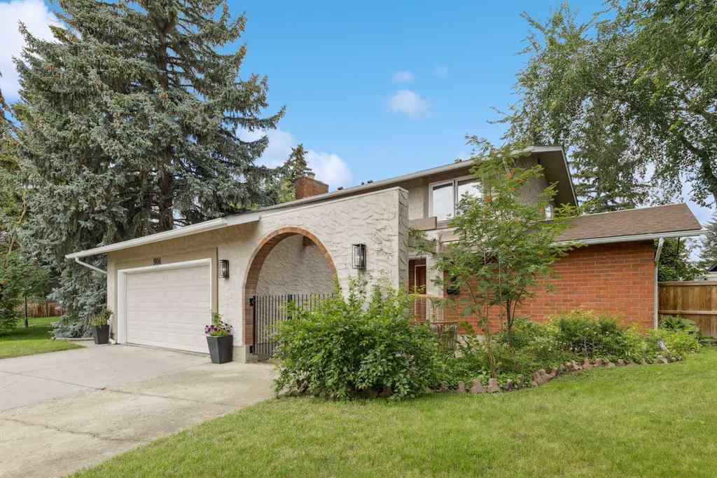 MLS® A2248241 - 904 Lake Bonavista Green SE in Lake Bonavista Calgary, Residential